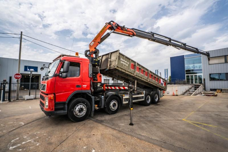 Volvo FM 400 - PK 29002/5XHydr. - Kamion vetëshkarkues, Kamion me vinç: foto 1 Volvo FM 400 - PK 29002/5XHydr. - Kamion vetëshkarkues, Kamion me vinç: foto 1