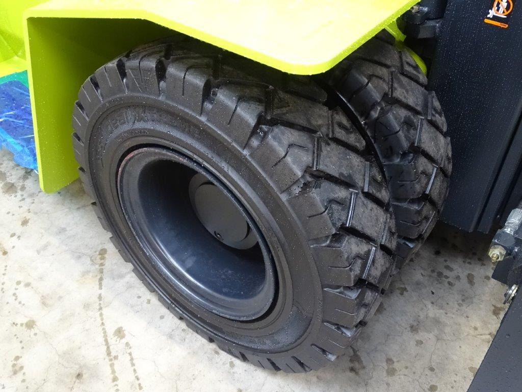 Clark C80D900 - TRIPLEX - NEU - Pirun më naftë: foto 2 Clark C80D900 - TRIPLEX - NEU - Pirun më naftë: foto 2