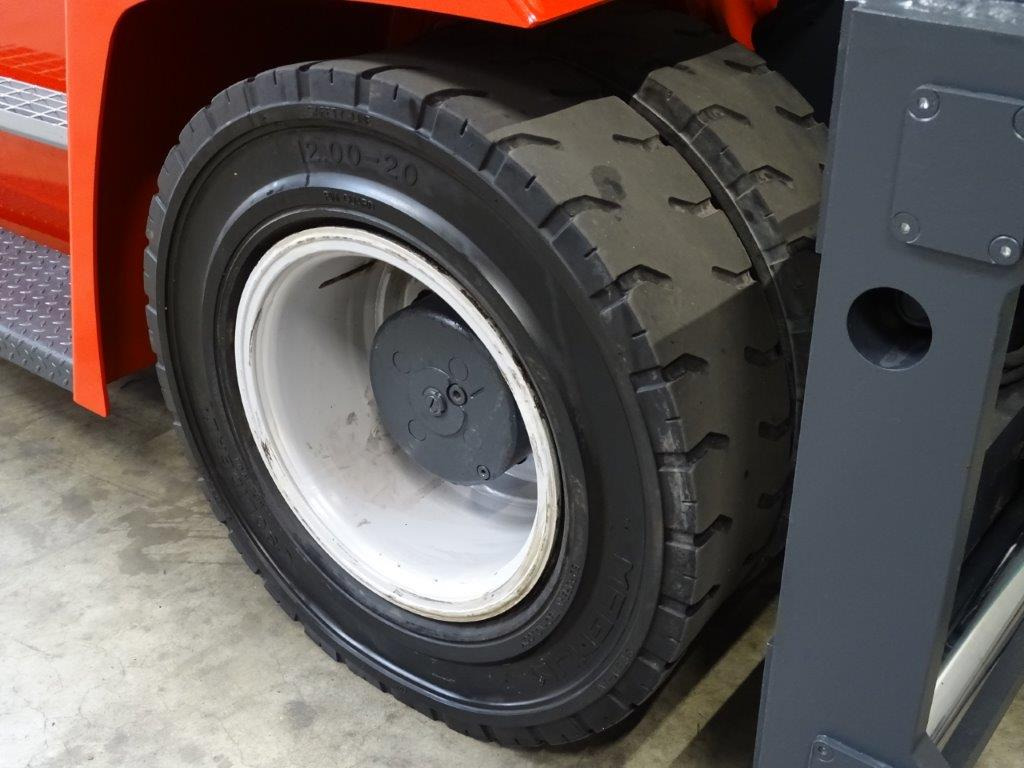 Kalmar DCE120-6 - Empty Containers Handler - Pirun më naftë: foto 5 Kalmar DCE120-6 - Empty Containers Handler - Pirun më naftë: foto 5