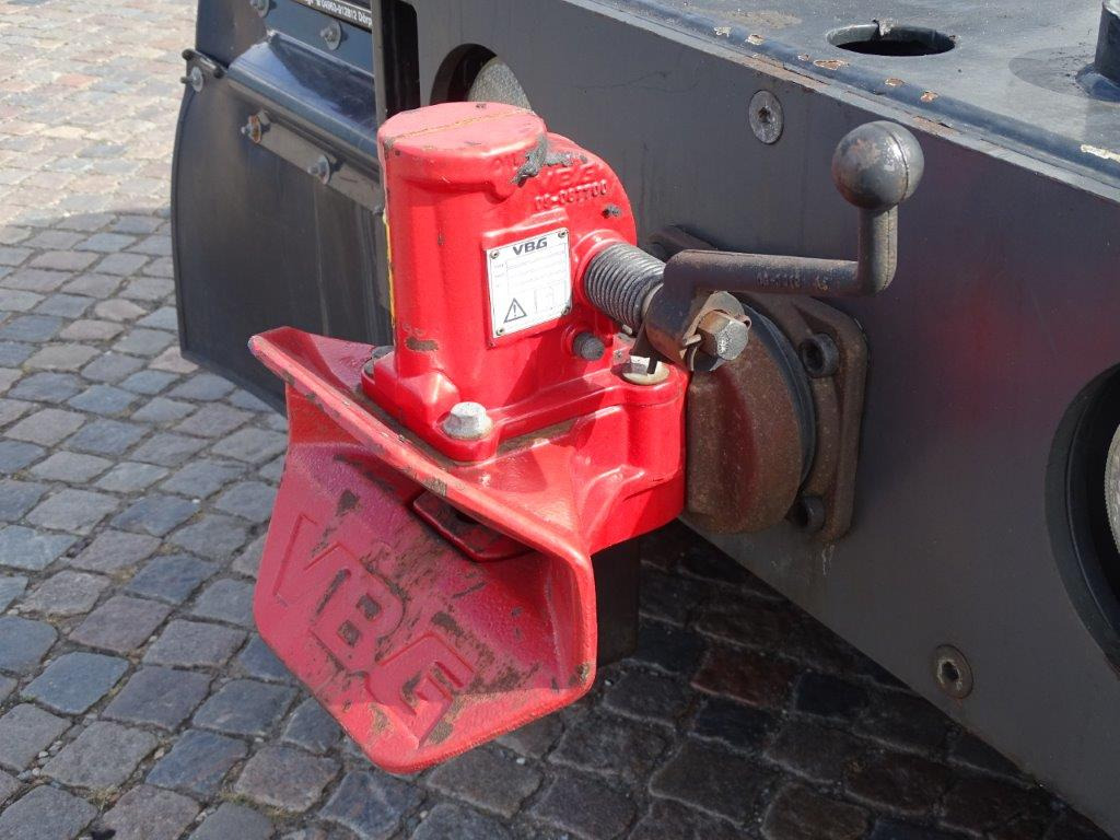 Traktor terminal Kalmar TTX182A - Strassenzulassung: foto 10