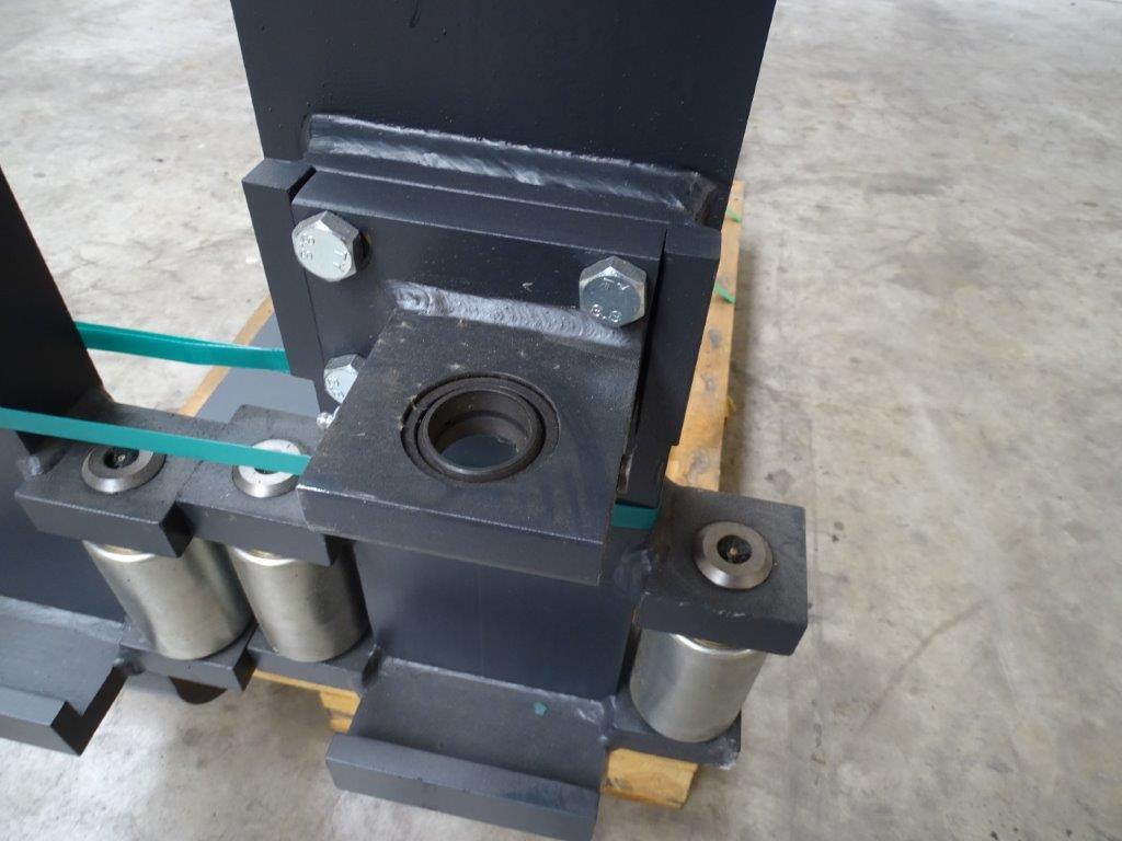 Vetter Kalmar 15,9T - NEU - Pirunë për Pajisje për trajtimin e materialeve: foto 4 Vetter Kalmar 15,9T - NEU - Pirunë për Pajisje për trajtimin e materialeve: foto 4