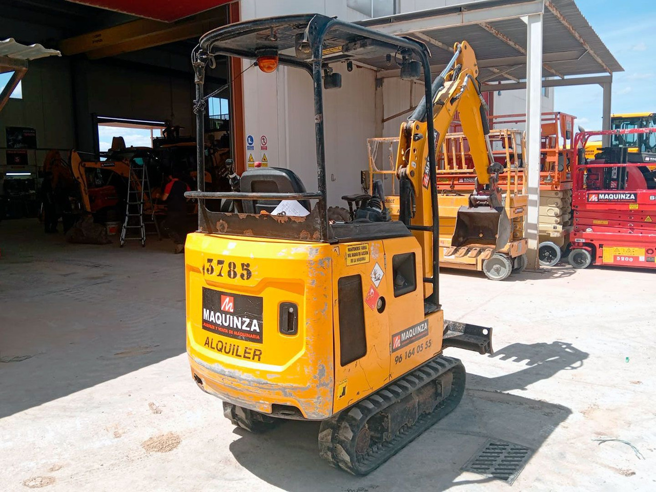 JCB 15C - Miniekskavator: foto 2 JCB 15C - Miniekskavator: foto 2