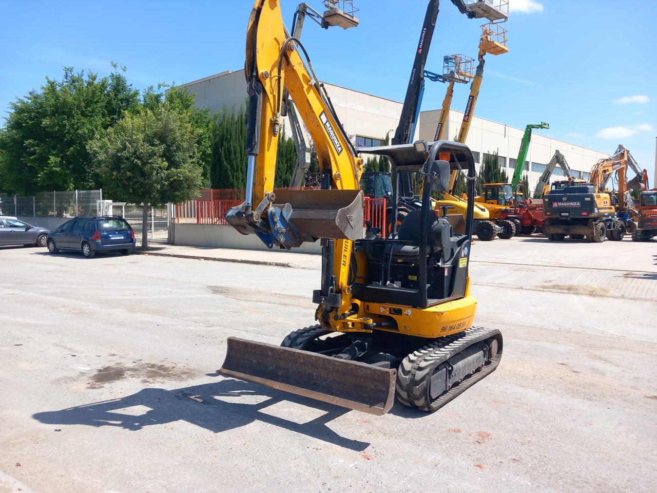 JCB 8030ZTS - Miniekskavator: foto 2 JCB 8030ZTS - Miniekskavator: foto 2