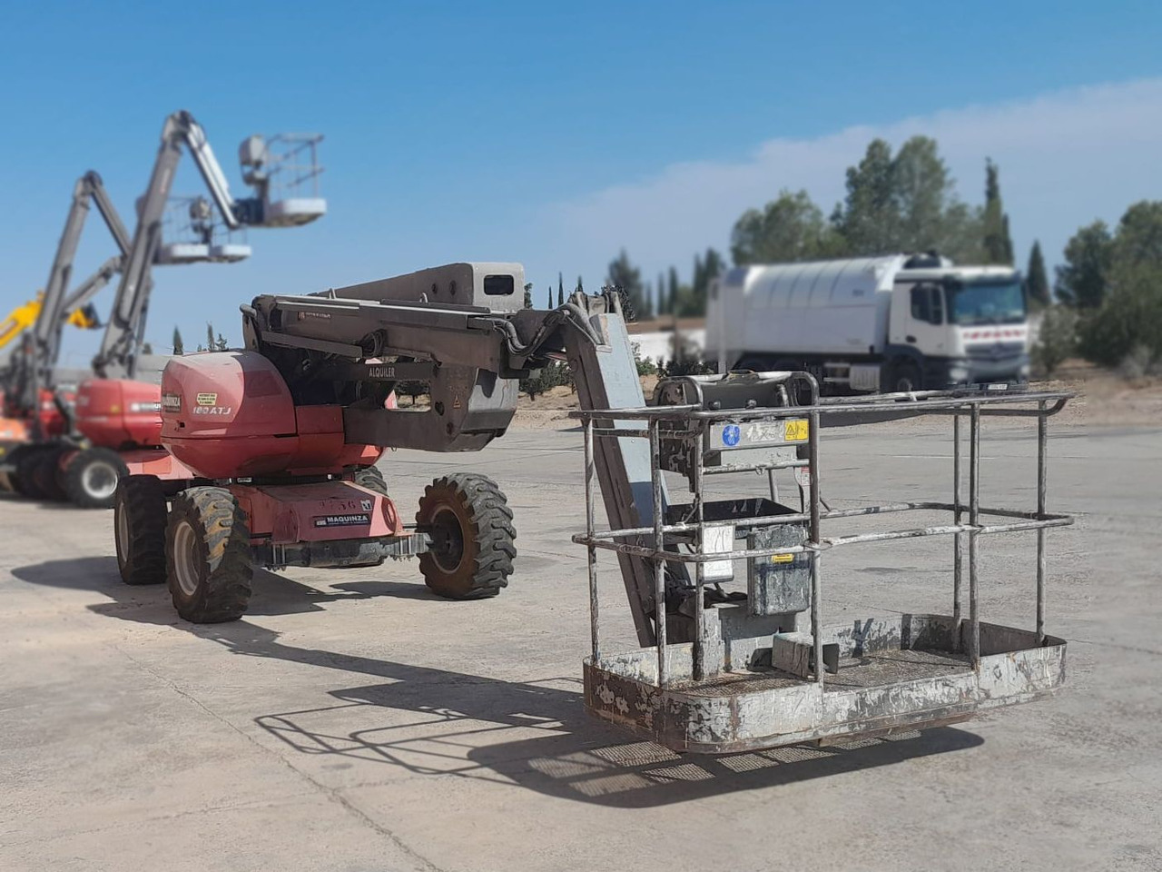 Krah me çernjerë MANITOU 180ATJ: foto 12