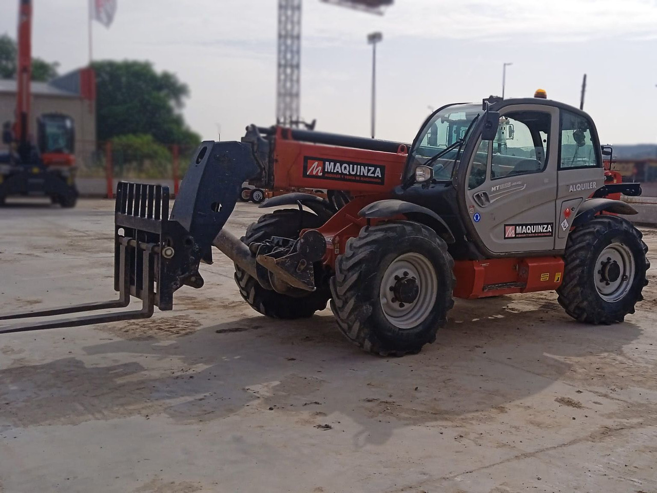 MANITOU MT1335 EASY - Ekskavator teleskopik: foto 4 MANITOU MT1335 EASY - Ekskavator teleskopik: foto 4
