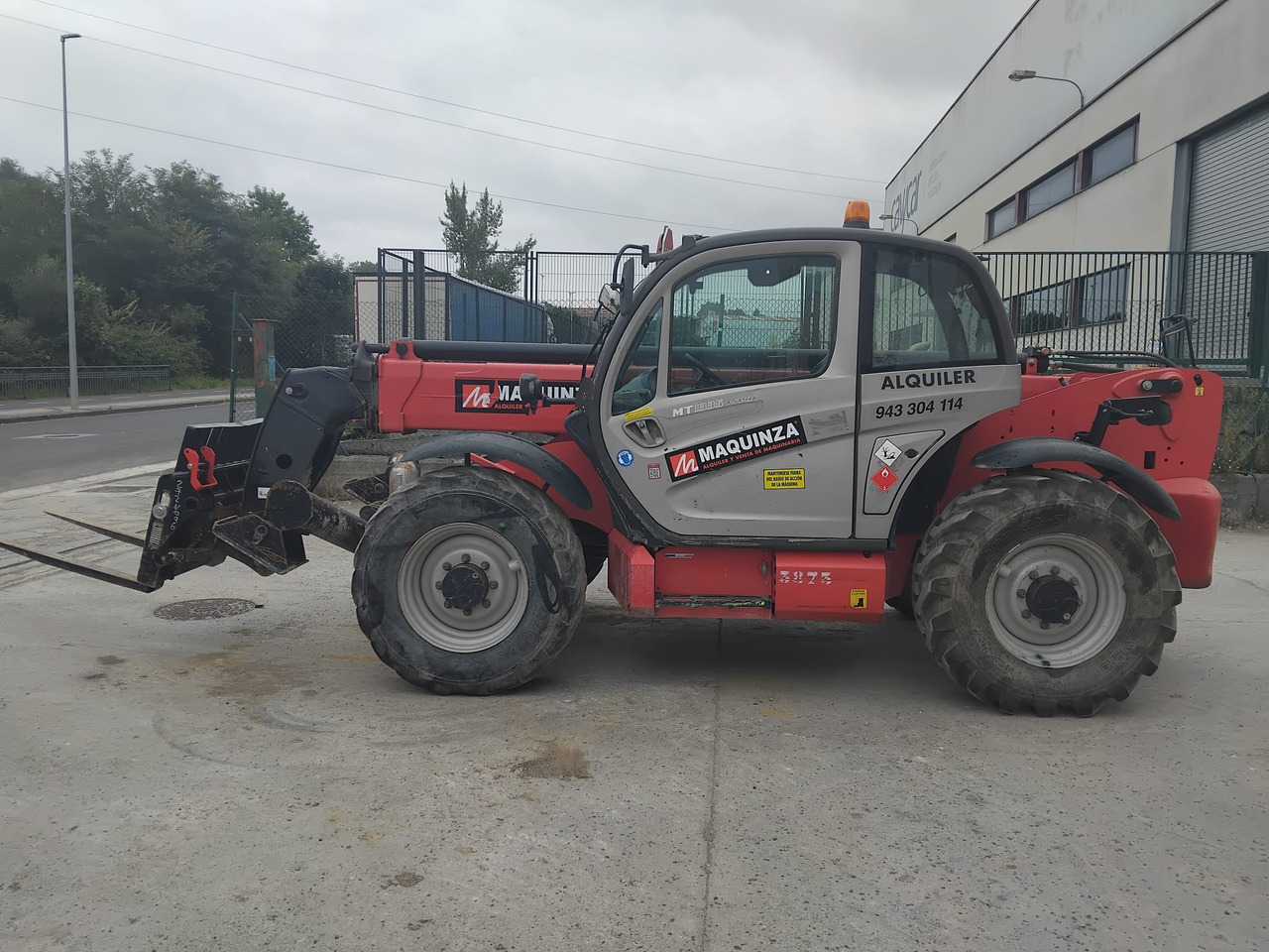 MANITOU MT1335 EASY - Ekskavator teleskopik: foto 1 MANITOU MT1335 EASY - Ekskavator teleskopik: foto 1