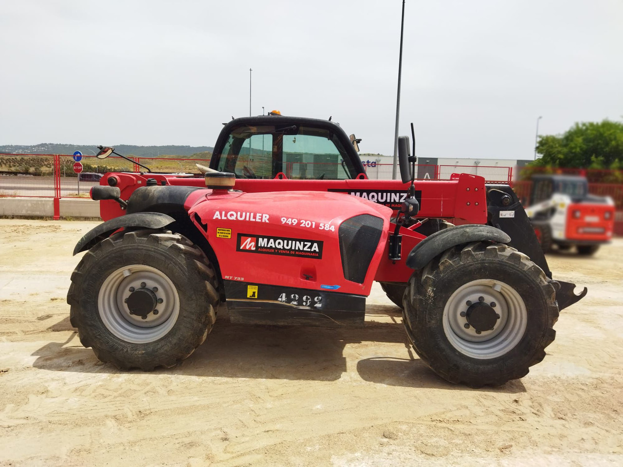 MANITOU MT733 EASY 75D - Ekskavator teleskopik: foto 3 MANITOU MT733 EASY 75D - Ekskavator teleskopik: foto 3