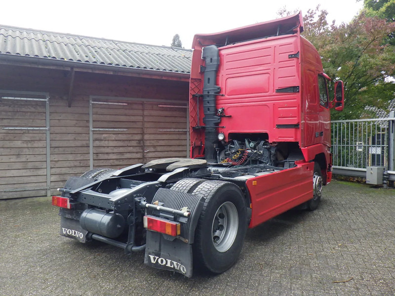 Volvo FH 16.520 Handgeschakeld / Manual - Gjysmë-kamion: foto 4 Volvo FH 16.520 Handgeschakeld / Manual - Gjysmë-kamion: foto 4