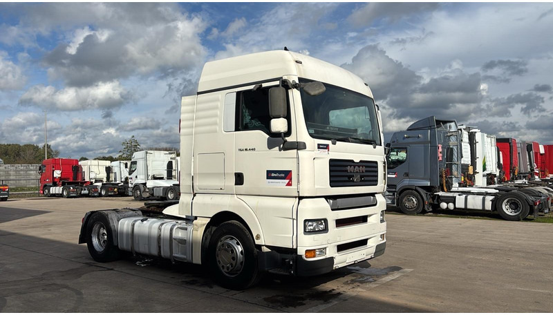 MAN TGA 18.440 (BOITE MANUELLE / MANUAL GEARBOX) - Gjysmë-kamion: foto 3 MAN TGA 18.440 (BOITE MANUELLE / MANUAL GEARBOX) - Gjysmë-kamion: foto 3