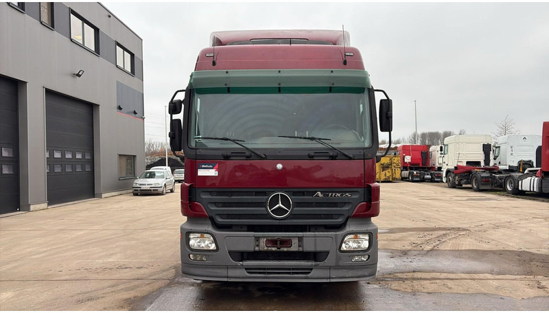 Mercedes-Benz Actros 1841 (MP2 / V6 / TRES PROPRE / LAMES DEVANT / STEEL FRONT / EPS) - Gjysmë-kamion: foto 2 Mercedes-Benz Actros 1841 (MP2 / V6 / TRES PROPRE / LAMES DEVANT / STEEL FRONT / EPS) - Gjysmë-kamion: foto 2