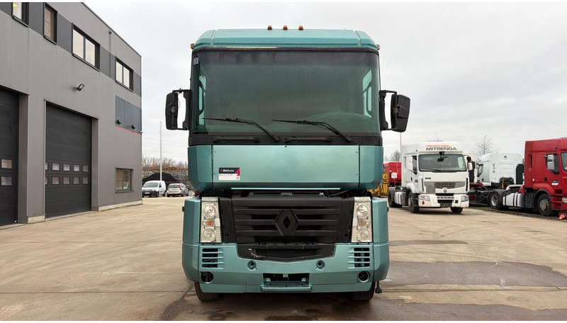 Renault Magnum AE 385 (2 CULASSE / POMPE MANUELLE / GRAND PONT / BIG AXLE) - Gjysmë-kamion: foto 2 Renault Magnum AE 385 (2 CULASSE / POMPE MANUELLE / GRAND PONT / BIG AXLE) - Gjysmë-kamion: foto 2