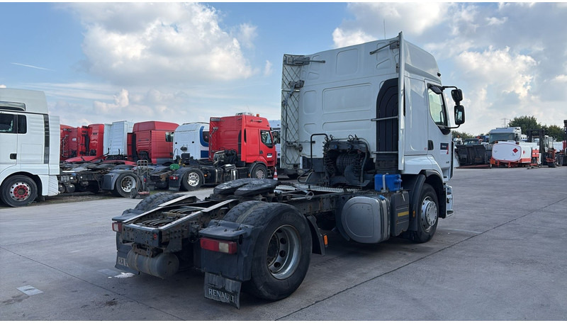 Renault Premium 460 DXI (GOOD CONDITION / AIRCO / AC / BOITE MANUELLE / MANUAL GEARBOX) - Gjysmë-kamion: foto 5 Renault Premium 460 DXI (GOOD CONDITION / AIRCO / AC / BOITE MANUELLE / MANUAL GEARBOX) - Gjysmë-kamion: foto 5