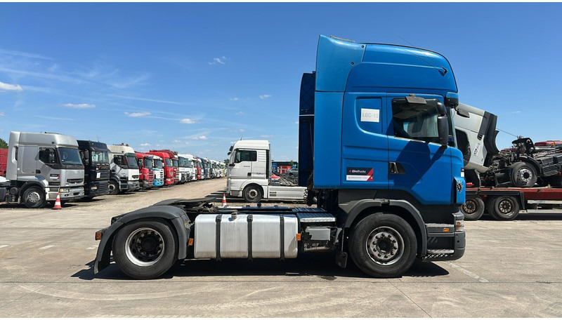 Scania R400 (MANUAL GEARBOX / RETARDER / BOITE MANUELLE / MANUAL) - Gjysmë-kamion: foto 4 Scania R400 (MANUAL GEARBOX / RETARDER / BOITE MANUELLE / MANUAL) - Gjysmë-kamion: foto 4