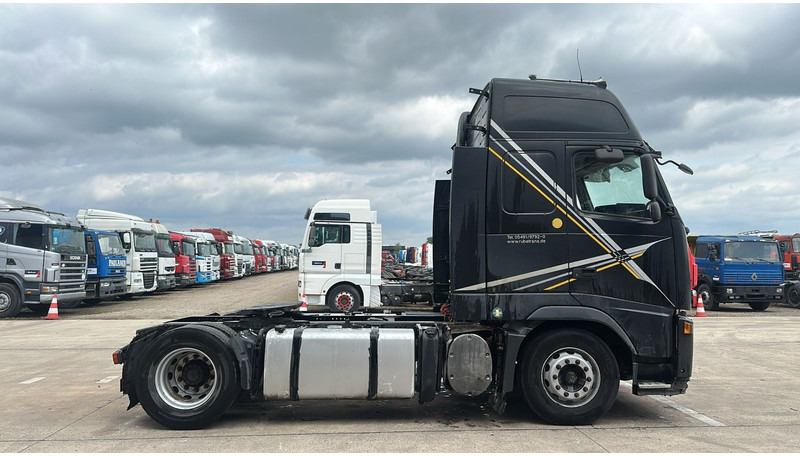 Volvo FH 440 (CAN DRIVE BUT PROBLEM WITH CLUTCH) - Gjysmë-kamion: foto 4 Volvo FH 440 (CAN DRIVE BUT PROBLEM WITH CLUTCH) - Gjysmë-kamion: foto 4