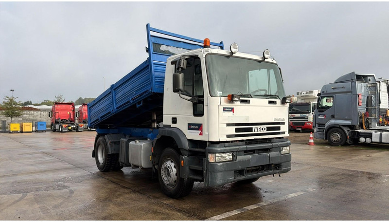 Iveco Eurotech 190 E 34 (POMPE MANUELLE / BOITE MANUELLE / MANUAL PUMP / FULL STEEL SUSP. / LAMES) - Kamion vetëshkarkues: foto 2 Iveco Eurotech 190 E 34 (POMPE MANUELLE / BOITE MANUELLE / MANUAL PUMP / FULL STEEL SUSP. / LAMES) - Kamion vetëshkarkues: foto 2