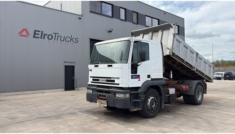 Iveco Eurotech 190 (POMPE MANUELLE / MANUAL PUMP / MANUAL GEARBOX / BOITE MANUELLE / LAMES) - Gjysmë rimorkio vetëshkarkuese: foto 1 Iveco Eurotech 190 (POMPE MANUELLE / MANUAL PUMP / MANUAL GEARBOX / BOITE MANUELLE / LAMES) - Gjysmë rimorkio vetëshkarkuese: foto 1