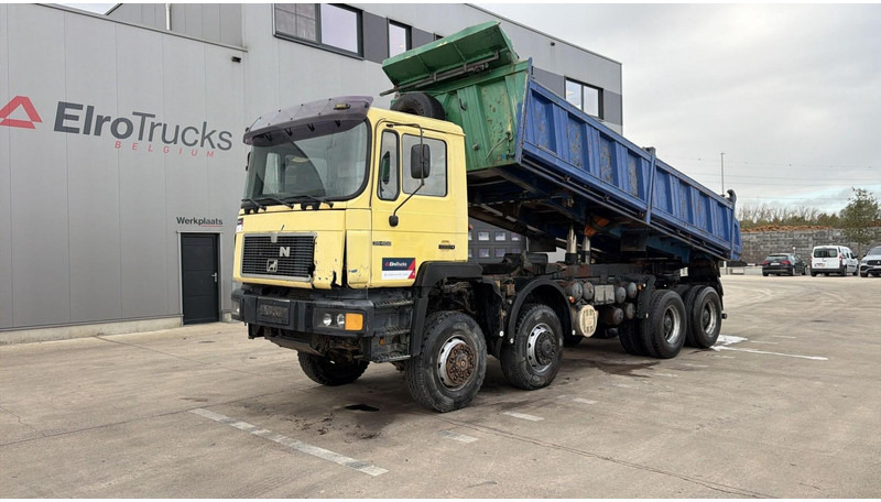 MAN 35.402 (8X8 / BIG AXLES / GRAND PONT / LAMES / STEEL SUSP. / 6 CYLINDER) - Kamion vetëshkarkues: foto 1 MAN 35.402 (8X8 / BIG AXLES / GRAND PONT / LAMES / STEEL SUSP. / 6 CYLINDER) - Kamion vetëshkarkues: foto 1