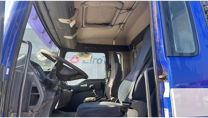 Lizingu i MAN TGA 26.460 (WITH CONTAINER / BELGIAN TRUCK / PERFECT / 6X4 / MANUAL GEARBOX / BOITE MANUELLE) MAN TGA 26.460 (WITH CONTAINER / BELGIAN TRUCK / PERFECT / 6X4 / MANUAL GEARBOX / BOITE MANUELLE): foto 20