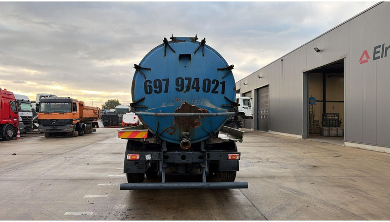 Mercedes-Benz ACTROS 2531 (16000 L / GRAND PONT / EPS / 6X2 / 3 PEDALES / V6) - Kamion me vakuum: foto 5 Mercedes-Benz ACTROS 2531 (16000 L / GRAND PONT / EPS / 6X2 / 3 PEDALES / V6) - Kamion me vakuum: foto 5