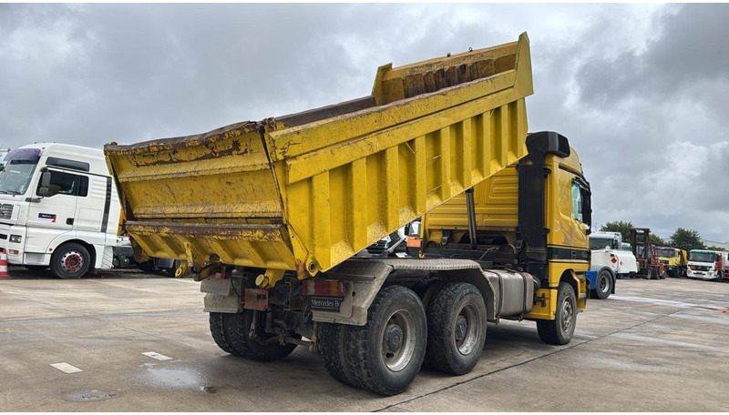 Mercedes-Benz ACTROS 2640 (EPS / LAMES / GRAND PONT / 6X4 / 3 PEDALES) - Kamion vetëshkarkues: foto 4 Mercedes-Benz ACTROS 2640 (EPS / LAMES / GRAND PONT / 6X4 / 3 PEDALES) - Kamion vetëshkarkues: foto 4