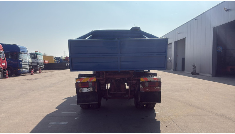 Mercedes-Benz Actros 1843 (4X4 / EPS / GRAND PONT / LAMES / V6 / 2 PONTS) - Kamion vetëshkarkues: foto 4 Mercedes-Benz Actros 1843 (4X4 / EPS / GRAND PONT / LAMES / V6 / 2 PONTS) - Kamion vetëshkarkues: foto 4