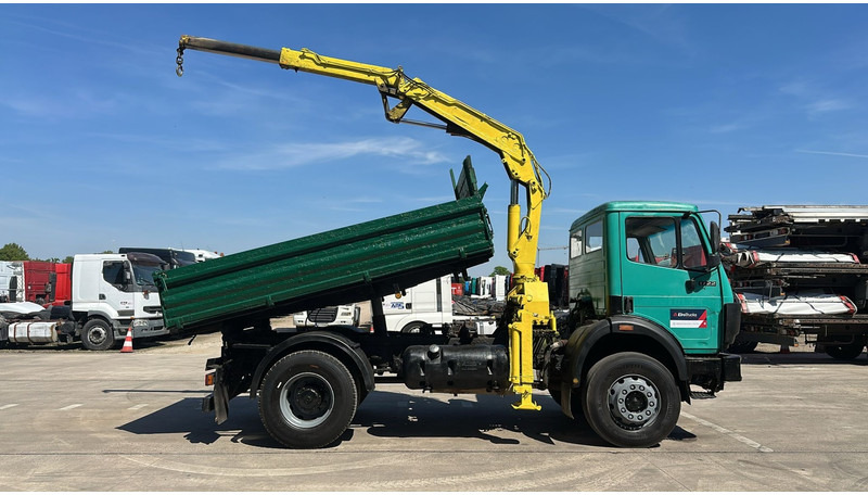 Mercedes-Benz SK 1722 (4X4 / LAMES / GRAND PONT / GRUE / TRES PROPRE / BIG HUB / STEEL SUSP. / V6) - Kamion vetëshkarkues, Kamion me vinç: foto 4 Mercedes-Benz SK 1722 (4X4 / LAMES / GRAND PONT / GRUE / TRES PROPRE / BIG HUB / STEEL SUSP. / V6) - Kamion vetëshkarkues, Kamion me vinç: foto 4
