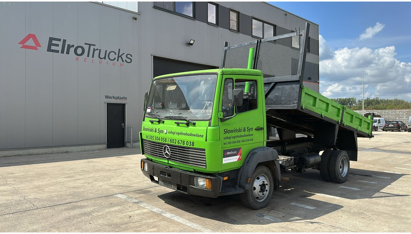Mercedes-Benz SK 814 (MANUAL PUMP / POMPE MANUELLE / 6 CYLINDER / STEEL SUSP. / LAMES) - Kamion vetëshkarkues: foto 1 Mercedes-Benz SK 814 (MANUAL PUMP / POMPE MANUELLE / 6 CYLINDER / STEEL SUSP. / LAMES) - Kamion vetëshkarkues: foto 1