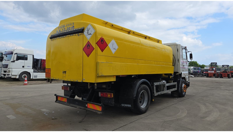 Scania 113-360 (13500L / POMPE MANUELLE / MANUAL PUMP / TOP CONDITION / WITH PUMP + COUNTER !!) - Autobot: foto 5 Scania 113-360 (13500L / POMPE MANUELLE / MANUAL PUMP / TOP CONDITION / WITH PUMP + COUNTER !!) - Autobot: foto 5