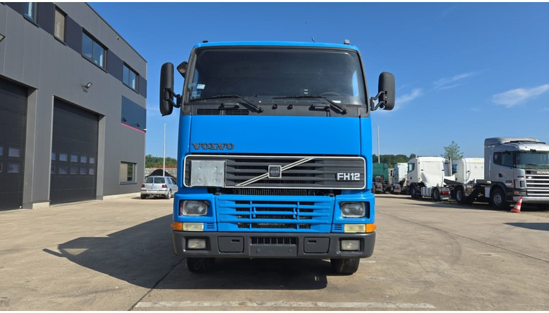 Volvo FH 12.380 (20.100 LITERS / PARFAIT ETAT / TOP CONDITION !!! / 6X2 / BOITE MANUELLE) - Autobot: foto 2 Volvo FH 12.380 (20.100 LITERS / PARFAIT ETAT / TOP CONDITION !!! / 6X2 / BOITE MANUELLE) - Autobot: foto 2