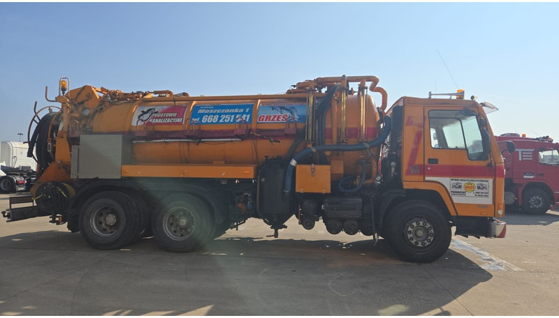 Volvo FL 10 - 320 (10500L + 1500L / 10 TYRES FULL STEEL / HIGH PRESSURE + VACUUM / POMPE MANUELLE / MANUAL PUMP) - Kamion me vakuum: foto 4 Volvo FL 10 - 320 (10500L + 1500L / 10 TYRES FULL STEEL / HIGH PRESSURE + VACUUM / POMPE MANUELLE / MANUAL PUMP) - Kamion me vakuum: foto 4