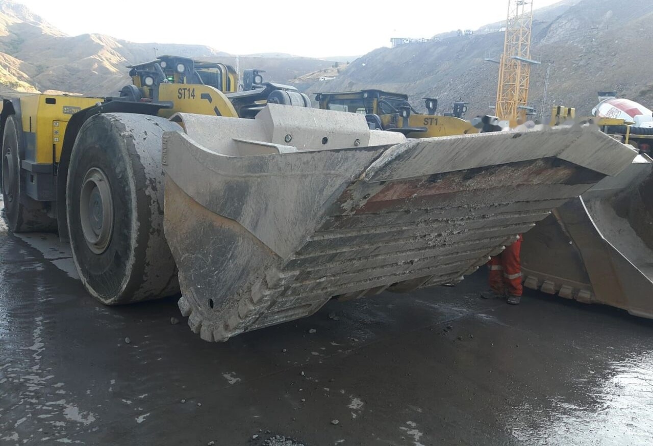 Atlas Copco Underground Mining Bucket(Push-Blade) - Kovë fadrome: foto 4 Atlas Copco Underground Mining Bucket(Push-Blade) - Kovë fadrome: foto 4