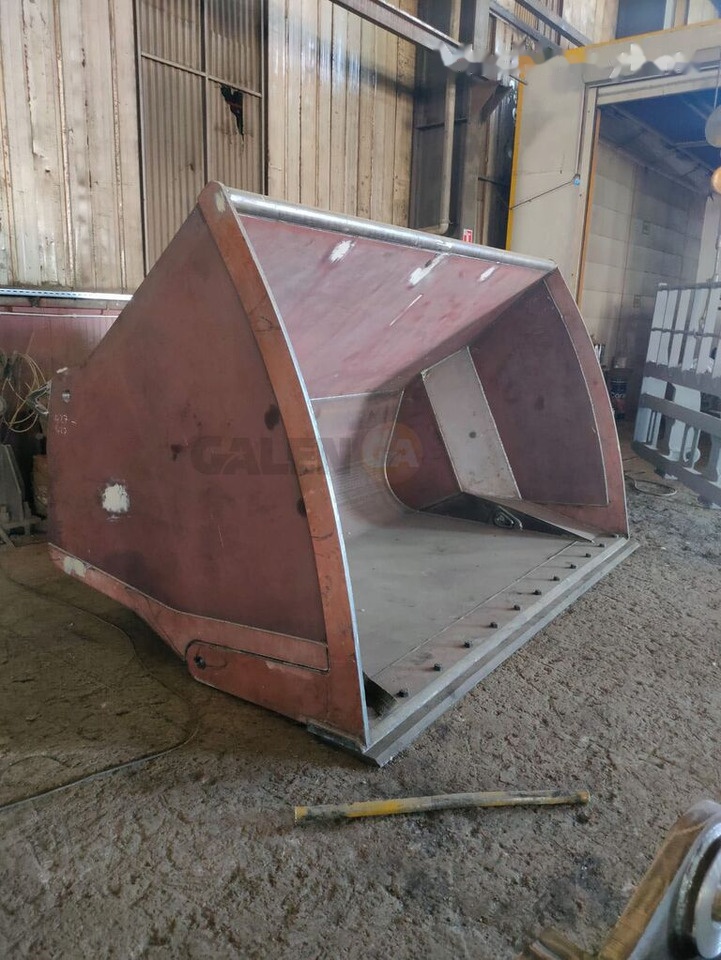 Galen High Dump Bucket - Kovë fadrome: foto 2 Galen High Dump Bucket - Kovë fadrome: foto 2