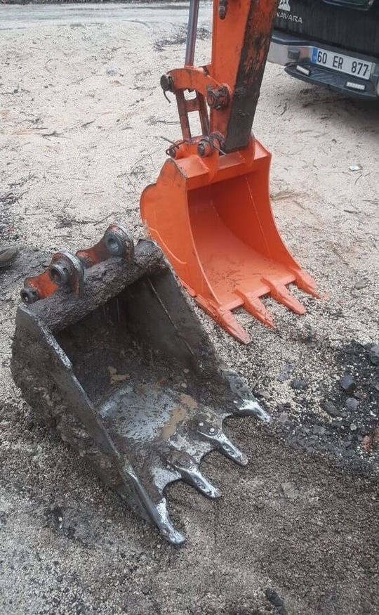 Hitachi ZX48 - Kovë ekskavatori: foto 5 Hitachi ZX48 - Kovë ekskavatori: foto 5