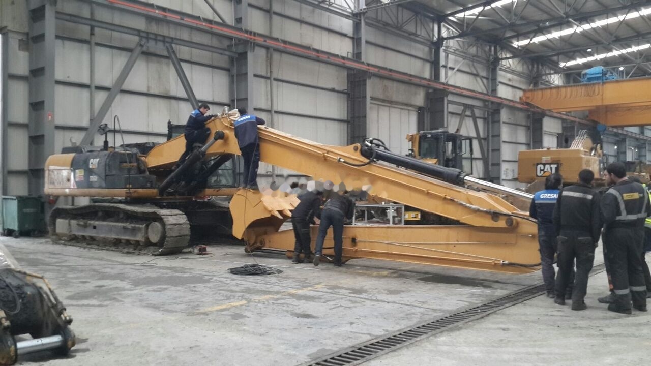 Hitachi ZX870 Long Reach Arm-Boom - Vinç me krah për Ekskavator: foto 4 Hitachi ZX870 Long Reach Arm-Boom - Vinç me krah për Ekskavator: foto 4