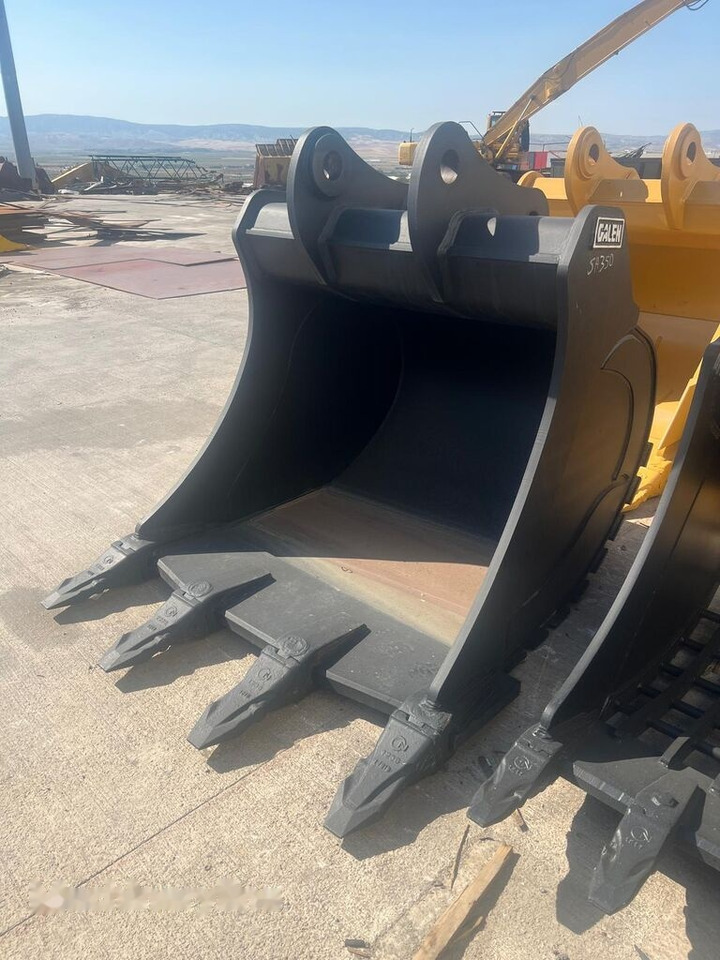 Komatsu PC350 Bucket from Stock - Kovë ekskavatori: foto 2 Komatsu PC350 Bucket from Stock - Kovë ekskavatori: foto 2