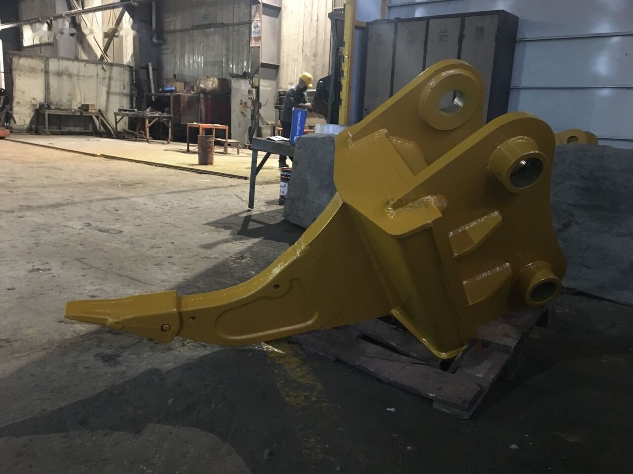 Komatsu PC350 Heavy Duty Rock Ripper - Shkrifëtues: foto 2 Komatsu PC350 Heavy Duty Rock Ripper - Shkrifëtues: foto 2