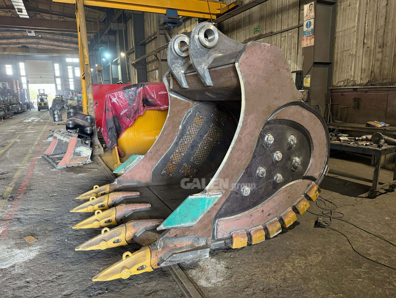 Volvo EC950 Extreme Heavy duty Bucket - Kovë ekskavatori për Ekskavator me zinxhirë: foto 3 Volvo EC950 Extreme Heavy duty Bucket - Kovë ekskavatori për Ekskavator me zinxhirë: foto 3