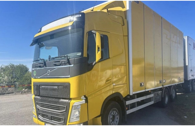 Volvo FH500 - Kamion vagonetë: foto 1 Volvo FH500 - Kamion vagonetë: foto 1