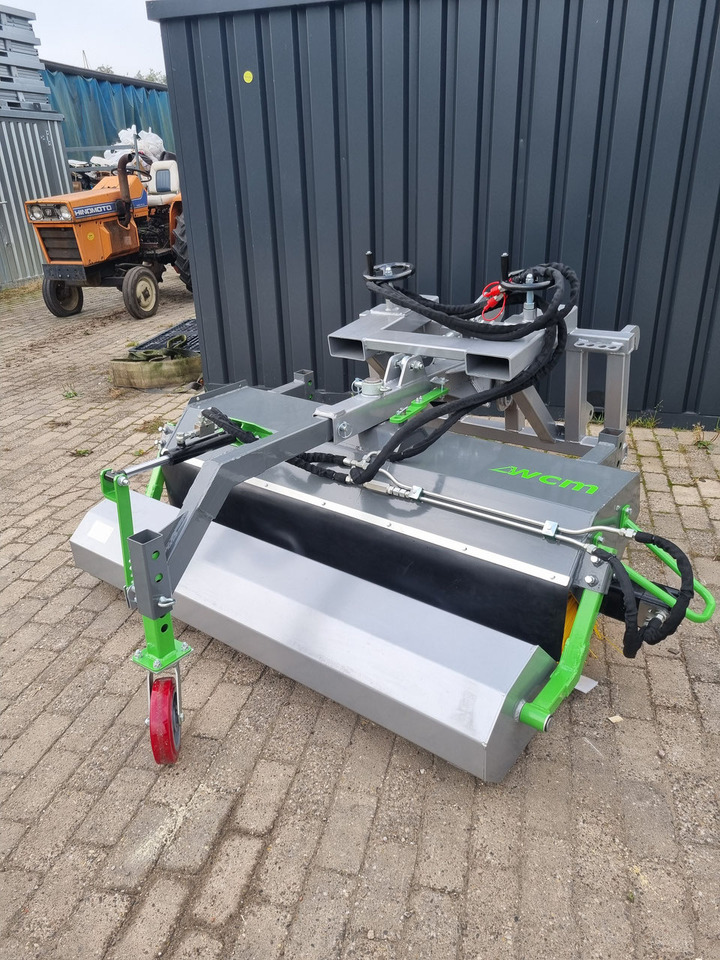 Rolbezem 1,50m nylon - Fshesë për Fadrom: foto 3 Rolbezem 1,50m nylon - Fshesë për Fadrom: foto 3