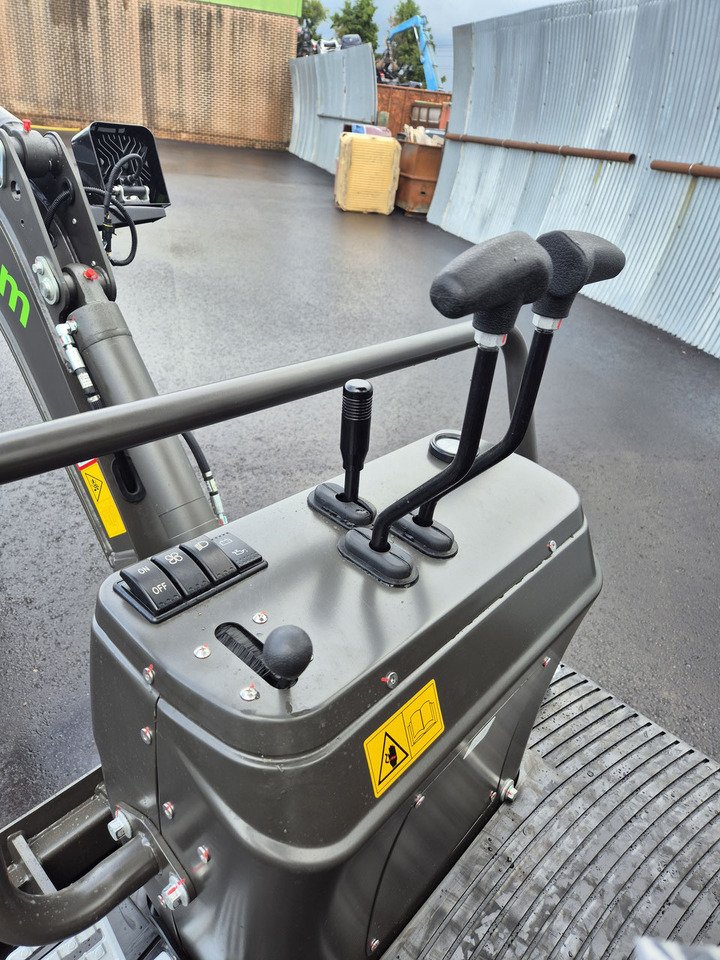 Lizingu i  WCM CTX 8010S Servo Diesel WCM CTX 8010S Servo Diesel: foto 20