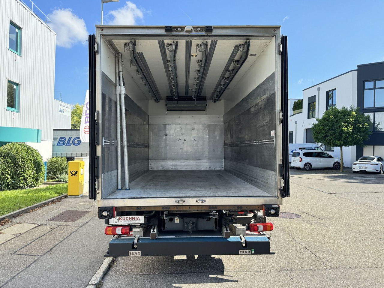 Mercedes-Benz Atego 1323L 4-Fleisch-Rohrbahnen TK T600R ATM - Kamion frigorifer: foto 2 Mercedes-Benz Atego 1323L 4-Fleisch-Rohrbahnen TK T600R ATM - Kamion frigorifer: foto 2