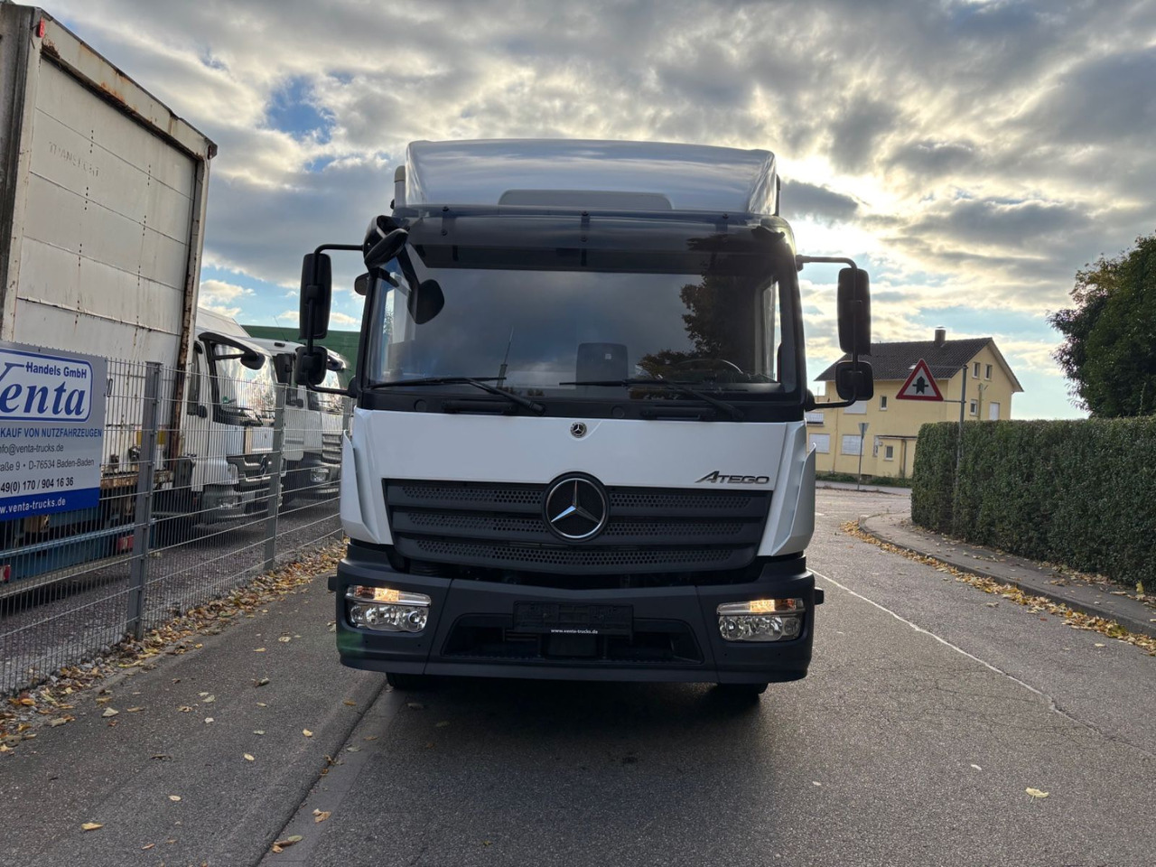 Mercedes-Benz Atego III 1227L, Euro-6, 2xAHK, Klima, Abbiegeas - Kamion vagonetë: foto 2 Mercedes-Benz Atego III 1227L, Euro-6, 2xAHK, Klima, Abbiegeas - Kamion vagonetë: foto 2