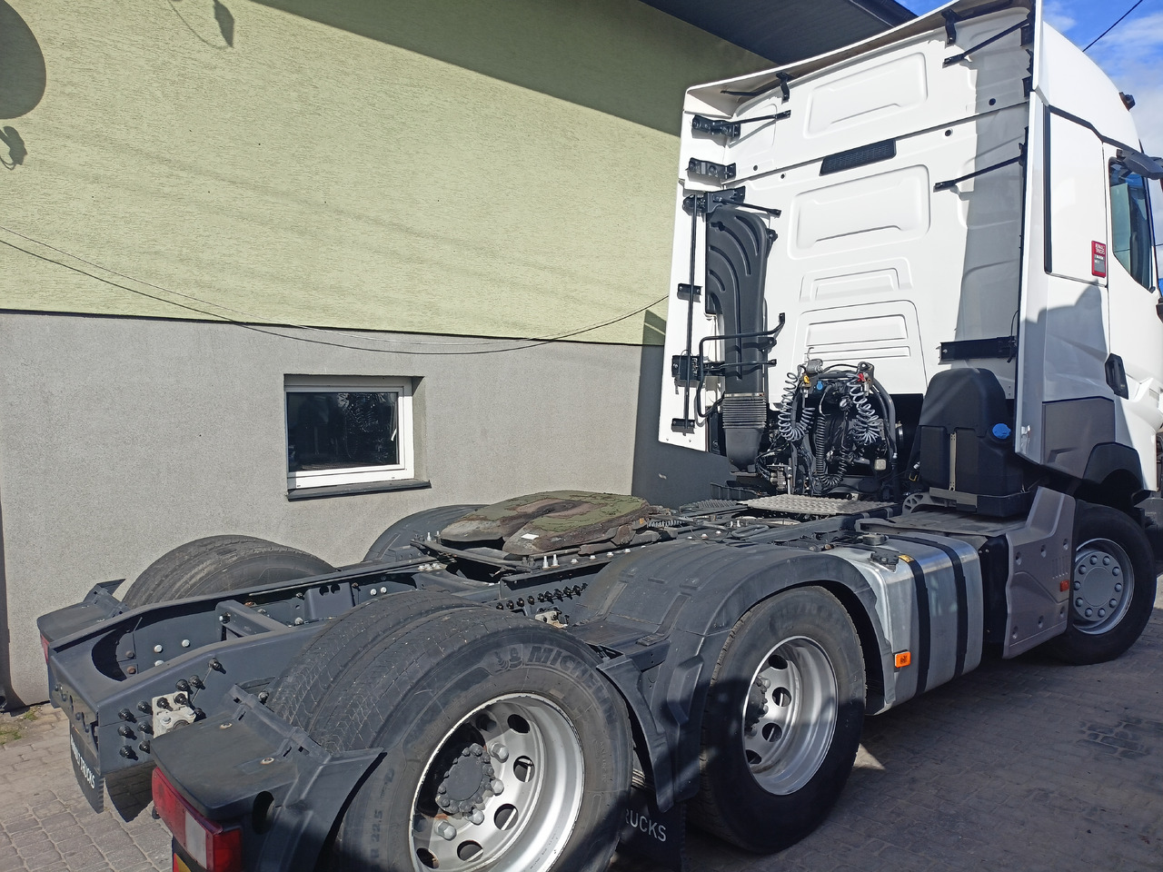 Renault Gama T 480 - Gjysmë-kamion: foto 3 Renault Gama T 480 - Gjysmë-kamion: foto 3