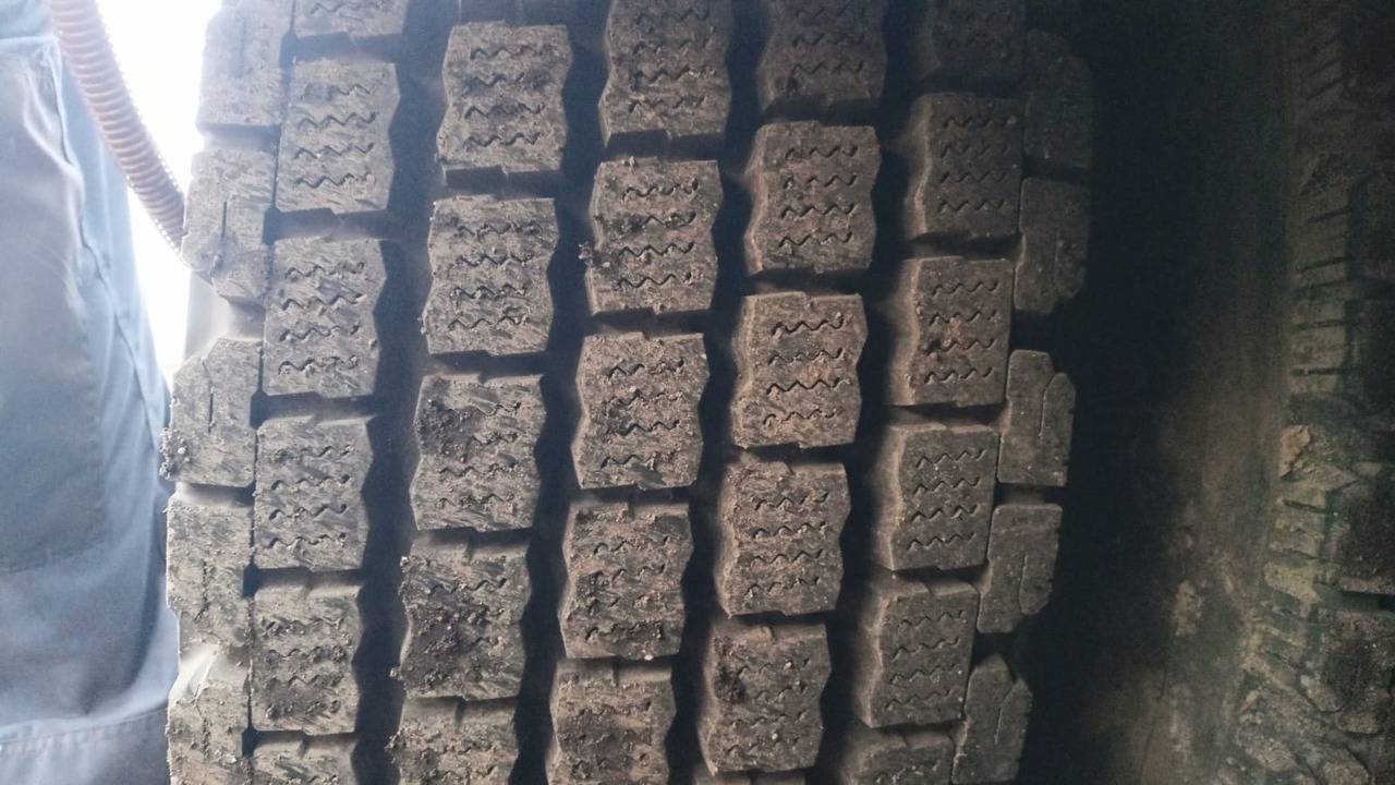 Scania R450 - Kamion për transport druri, Kamion me vinç: foto 5 Scania R450 - Kamion për transport druri, Kamion me vinç: foto 5