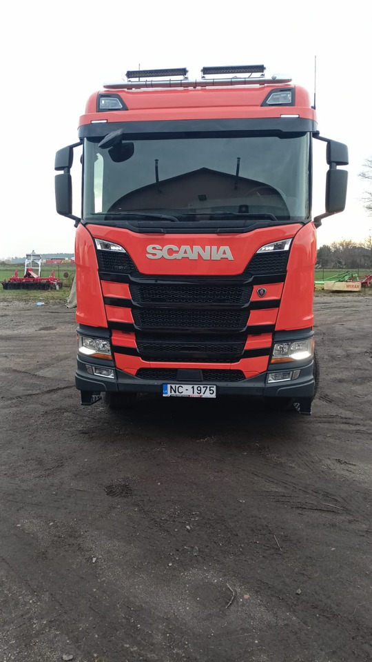 Scania R450 - Kamion për transport druri, Kamion me vinç: foto 3 Scania R450 - Kamion për transport druri, Kamion me vinç: foto 3