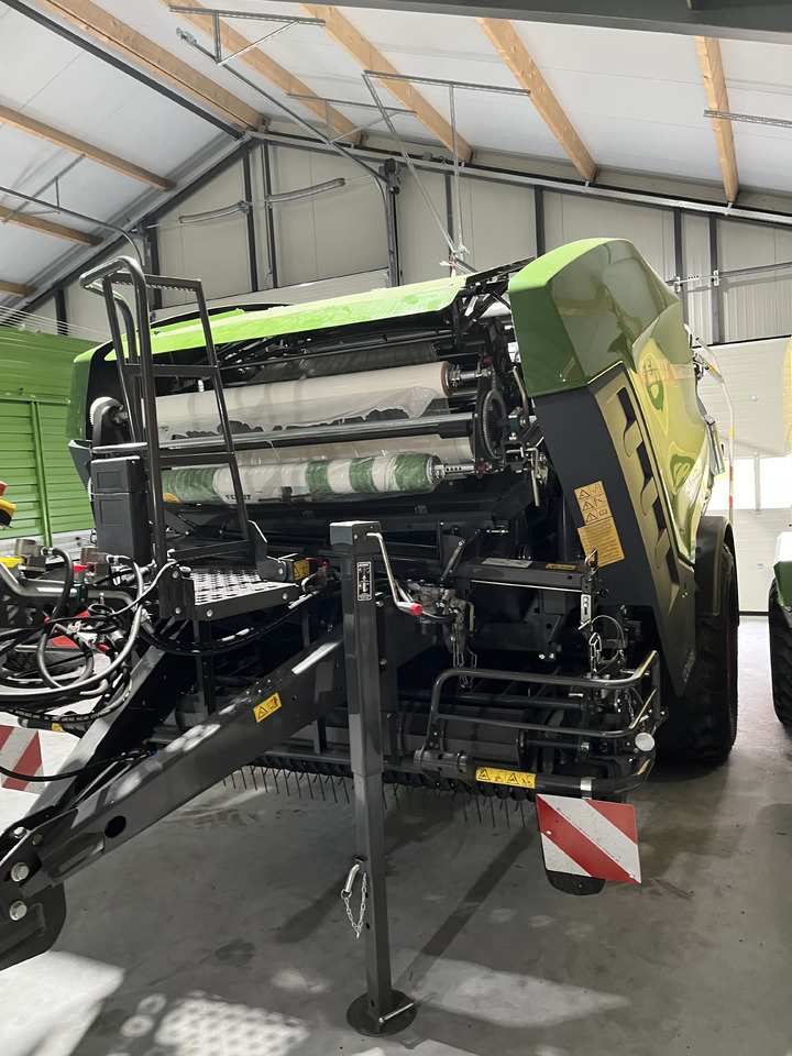 FENDT Rotana 130F Combi MY24 - Mbështjellëse dengjesh: foto 4 FENDT Rotana 130F Combi MY24 - Mbështjellëse dengjesh: foto 4