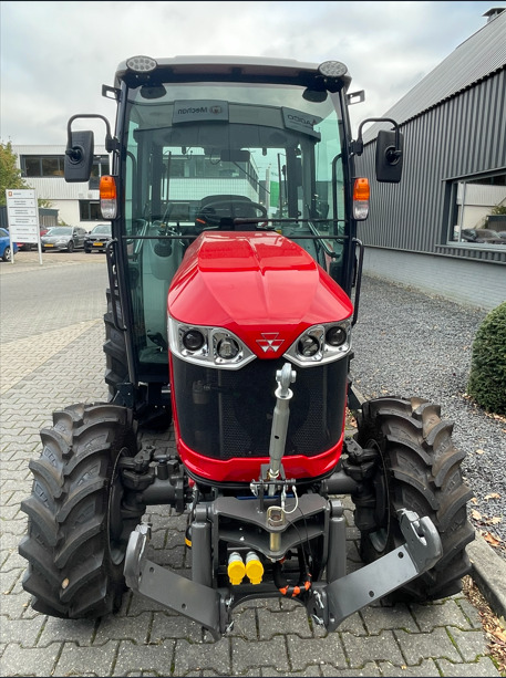 Massey Ferguson e1700 HC - Traktor: foto 5 Massey Ferguson e1700 HC - Traktor: foto 5