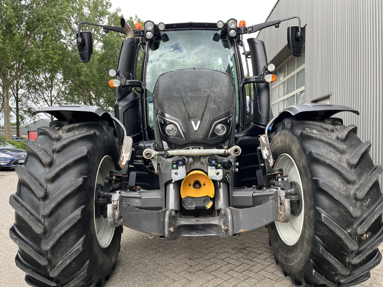 Valtra N174 Active - Traktor: foto 3 Valtra N174 Active - Traktor: foto 3