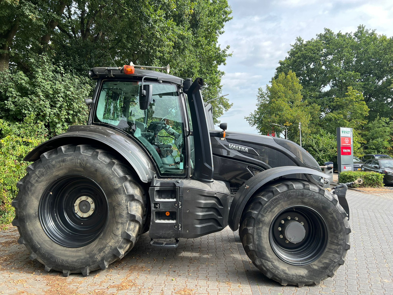 Valtra T174 Versu - Traktor: foto 4 Valtra T174 Versu - Traktor: foto 4