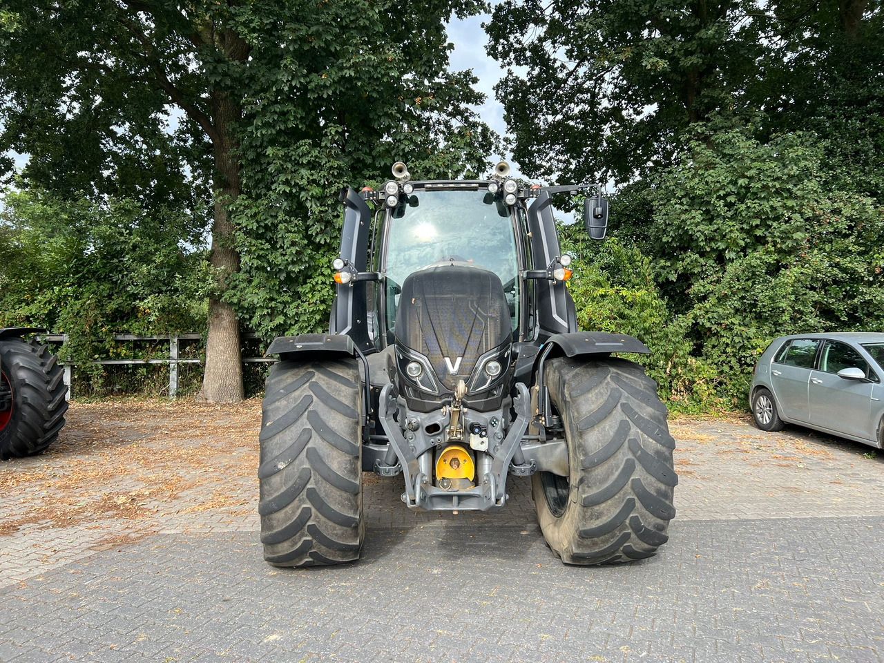 Valtra T174 Versu - Traktor: foto 5 Valtra T174 Versu - Traktor: foto 5